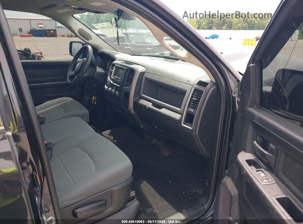 1C6RR7KT2JS148399 2018 RAM 1500 Black Սալոնի դիմացի տեսք