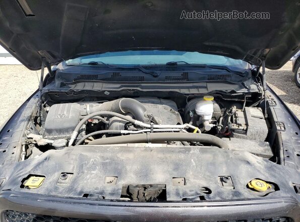 1C6RR7KT2KS599611 2019 RAM 1500 Charcoal უკანა სალონის ხედი