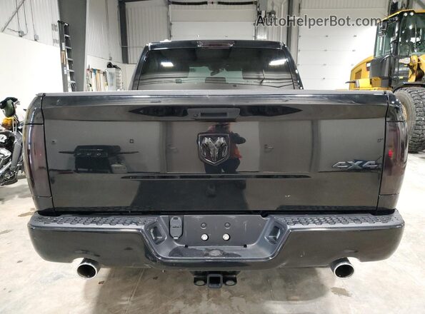 1C6RR7KT7KS720004 2019 RAM 1500 Black Widok z tyłu