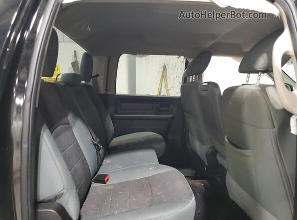 1C6RR7KT7KS720004 2019 RAM 1500 Black Widok tylnych siedzeń