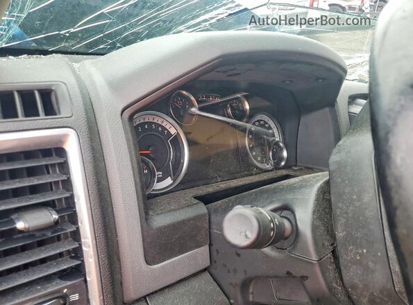 1C6RR7LG3LS131518 2020 RAM 1500 Blue 