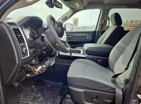1C6RR7LG3PS580719 2023 RAM 1500 Gray Widok wnętrza z przodu