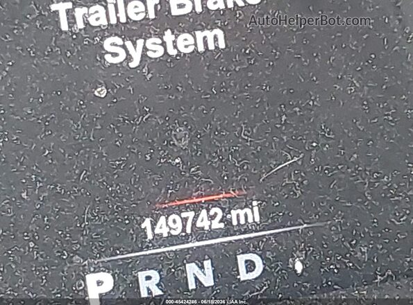 1C6RR7LG4JS141052 2018 RAM 1500 Black 
