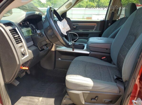 1C6RR7LG5GS364015 2016 RAM 1500 Maroon Vista interior delantera