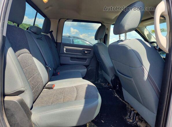 1C6RR7LGXGS408025 2016 RAM 1500 Silver Вид задніх сидінь