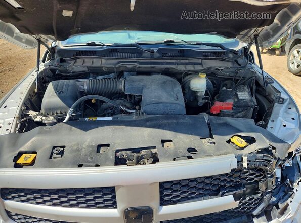 1C6RR7LGXGS408025 2016 RAM 1500 Silver Вид задньої частини салону