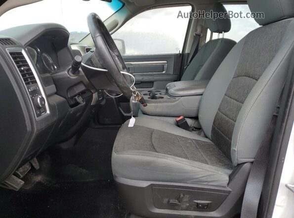1C6RR7LM0GS192949 2016 RAM 1500 White Vista interior delantera