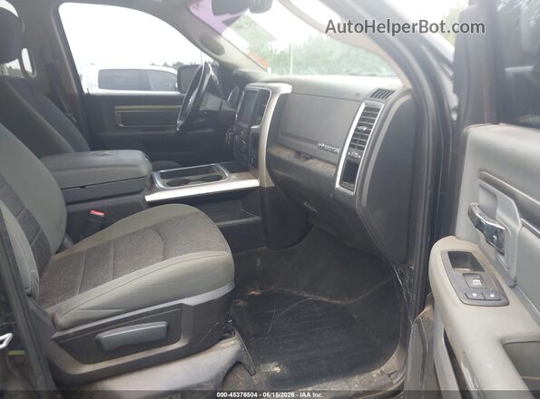 1C6RR7LM6GS372341 2016 RAM 1500 Black Вид салону спереду
