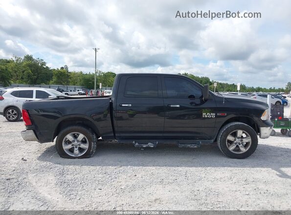1C6RR7LM8GS331452 2016 RAM 1500 Черный Вид задней части салона