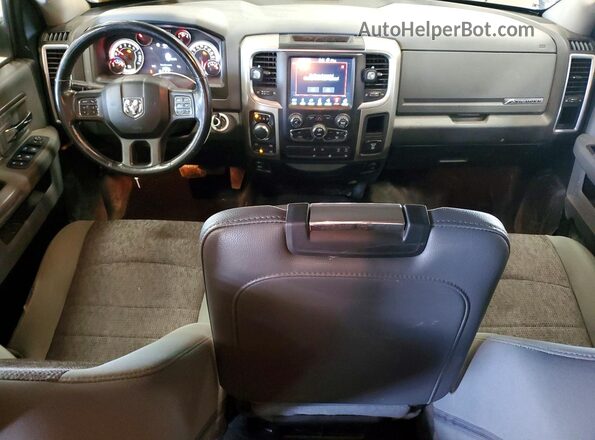 1C6RR7LMXJS353587 2018 RAM 1500 Gray Առջևի վահանակի տեսք