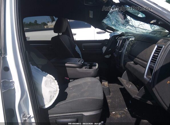 1C6RR7LT0MS528019 2021 RAM 1500 CLASSIC White Vista interior delantera