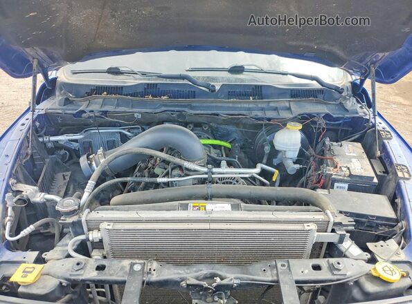 1C6RR7LT6KS688449 2019 RAM 1500 Blue Widok wnętrza z tyłu