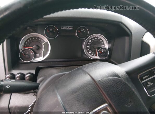 1C6RR7LT7JS107846 2018 RAM 1500 Blue Հետևի նստատեղերի տեսք