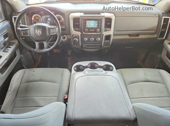 1C6RR7LT7JS124405 2018 RAM 1500 Blue Dashboard view