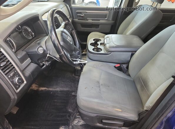 1C6RR7LT7JS124405 2018 RAM 1500 Blue 360 interior view