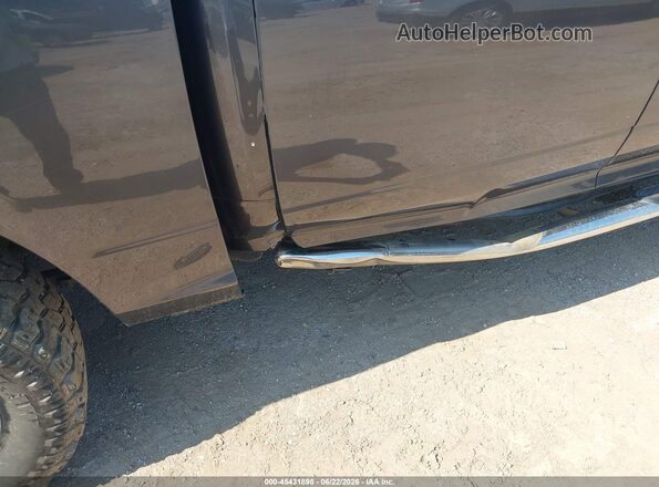 1C6RR7LTXHS627498 2017 RAM 1500 Gray Դիմացի տեսք