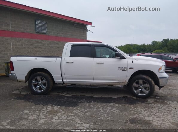 1C6RR7LTXKS535654 2019 RAM 1500 CLASSIC White Vista interior trasera