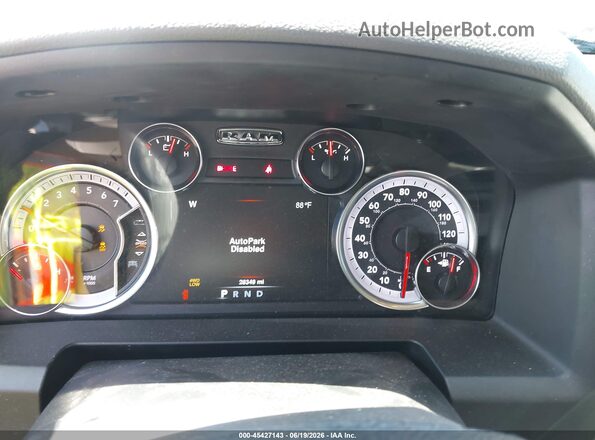 1C6RR7LTXLS157501 2020 RAM 1500 CLASSIC Gray Вид задніх сидінь