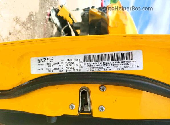 1C6RR7MT8GS322577 2016 RAM 1500 Yellow VIN կոդի պիտակի տեսք