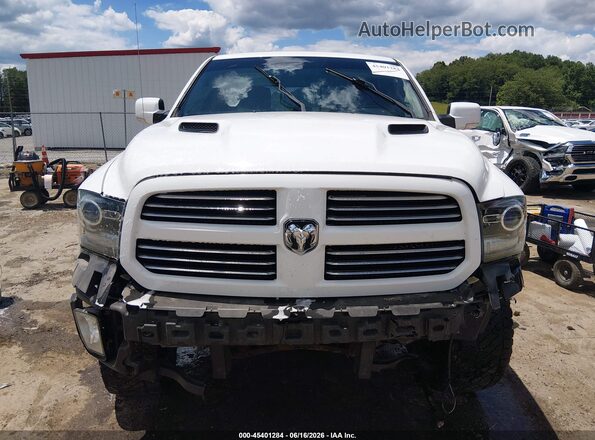 1C6RR7MT9HS601277 2017 RAM 1500 White Вид задньої частини салону