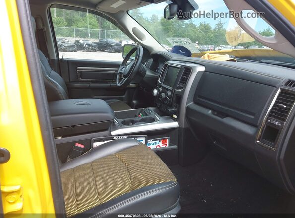 1C6RR7MTXGS322516 2016 RAM 1500 Yellow Front interior view