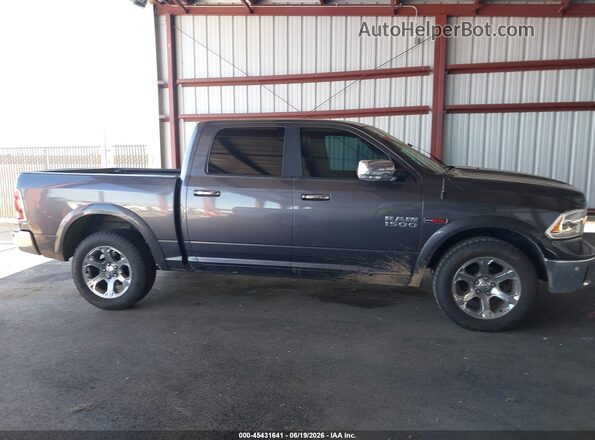 1C6RR7NM3JS338619 2018 RAM 1500 Gray Սալոնի հետևի տեսք