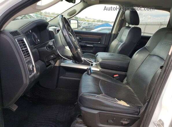 1C6RR7NM5GS161161 2016 RAM 1500 Белый Вид салона спереди