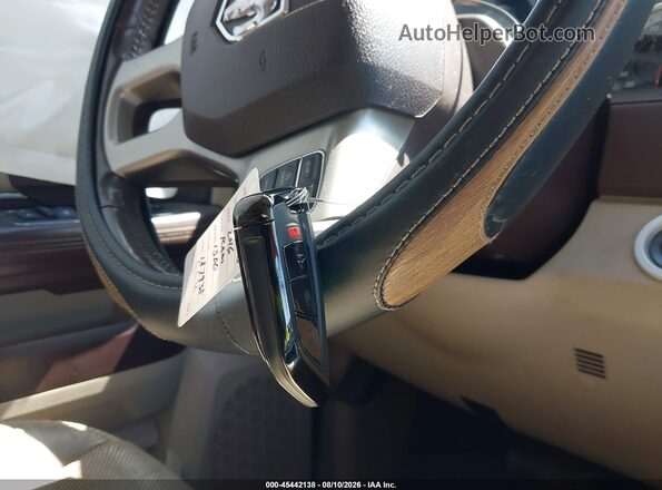 1C6RR7NM7GS187938 2016 RAM 1500 Burgundy Widok deski rozdzielczej