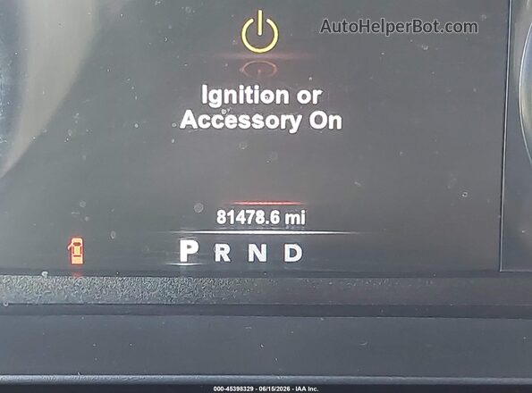 1C6RR7NM8JS355044 2018 RAM 1500 Серебряный 