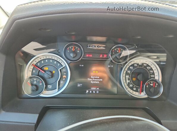 1C6RR7NT2HS560876 2017 RAM 1500 Gray 