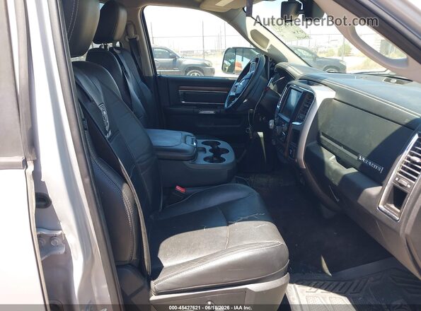 1C6RR7NT4GS125680 2016 RAM 1500 Silver Вид салону спереду