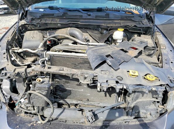 1C6RR7NT5HS734388 2017 RAM 1500 Gray Widok wnętrza z tyłu