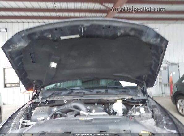 1C6RR7NT5HS816699 2017 RAM 1500 Gray Vista trasera