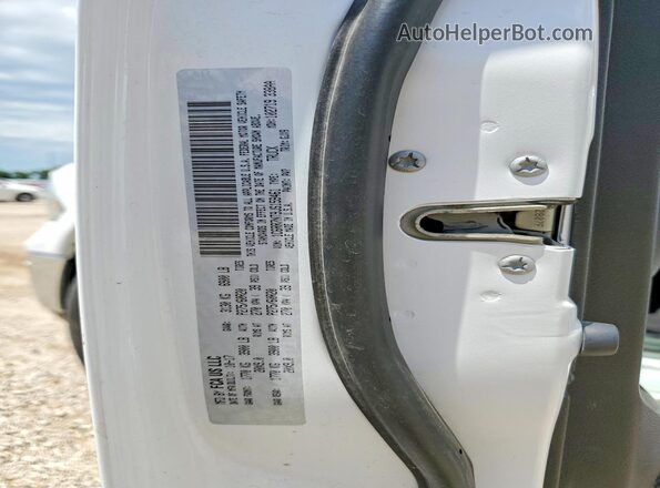1C6RR7NT9JS159461 2018 RAM 1500 White Շարժիչի բաժամունքի տեսք