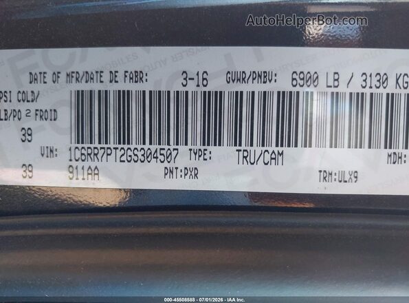 1C6RR7PT2GS304507 2016 RAM 1500 Black ძრავის განყოფილების ხედი