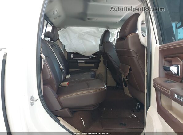 1C6RR7PT2JS192220 2018 RAM 1500 White VIN կոդի պիտակի տեսք