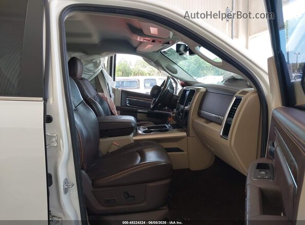 1C6RR7PT2JS192220 2018 RAM 1500 White Սալոնի դիմացի տեսք