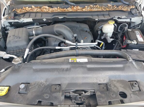 1C6RR7PT2JS192220 2018 RAM 1500 White Հետևի տեսք