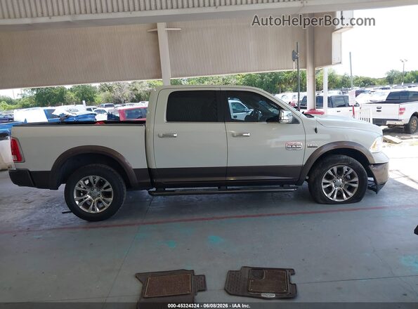 1C6RR7PT2JS192220 2018 RAM 1500 White Սալոնի հետևի տեսք