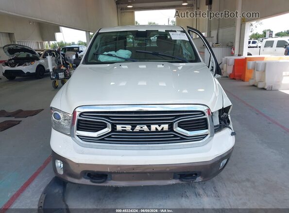 1C6RR7PT2JS192220 2018 RAM 1500 White Սարքավորումների վահանակի տեսք