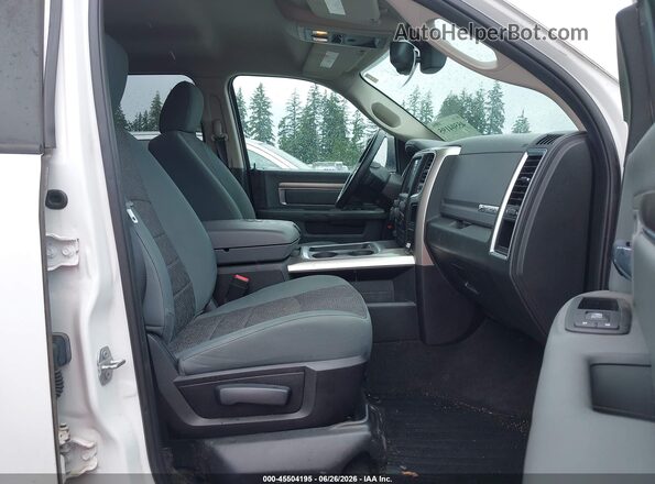 1C6RR7TM4GS251386 2016 RAM 1500 White წინა სალონის ხედი