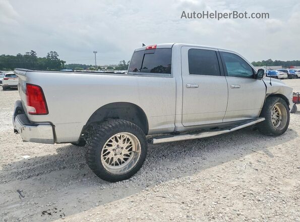 1C6RR7TM8JS274600 2018 RAM 1500 Silver Trasero derecho