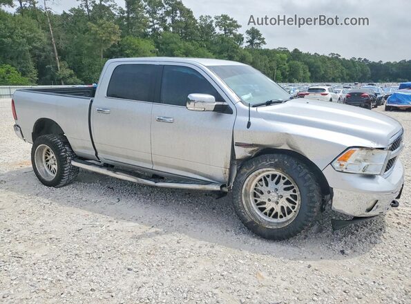 1C6RR7TM8JS274600 2018 RAM 1500 Silver Delantero derecho