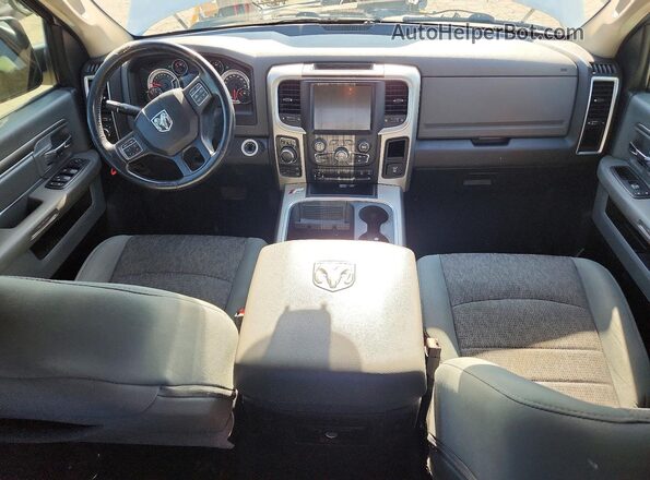 1C6RR7TT3GS136771 2016 RAM 1500 White Vista del salpicadero