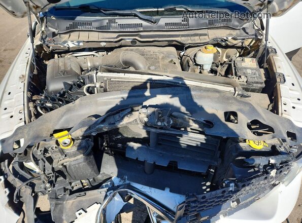 1C6RR7TT3GS136771 2016 RAM 1500 White Vista interior trasera