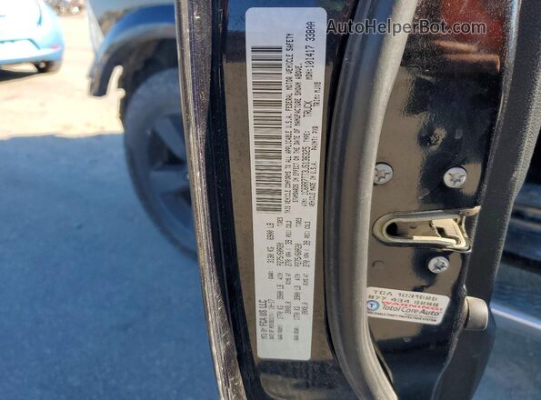1C6RR7TT3JS136325 2018 RAM 1500 Black Շարժիչի բաժամունքի տեսք