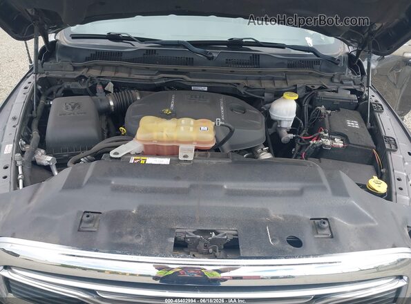 1C6RR7VM8KS704107 2019 RAM 1500 CLASSIC Gray Widok z tyłu