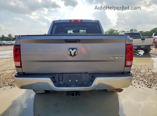 1C6RR7XT2LS153646 2020 RAM 1500 Silver Rear view
