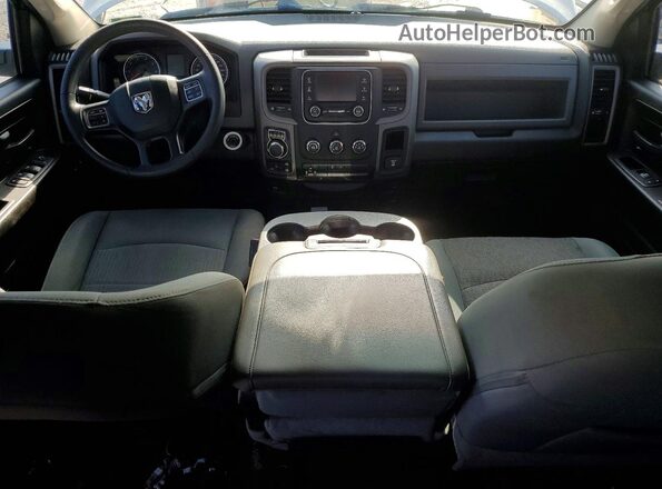 1C6RR7XT2LS153646 2020 RAM 1500 Silver Dashboard view