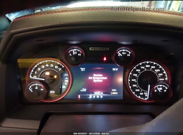 1C6RR7YT1JS234830 2018 RAM 1500 Black უკანა სავარძლების ხედი